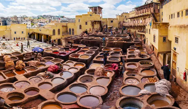 Fes, ¿qué ver? En las tenerías te sentirás que has viajado a otro mundo