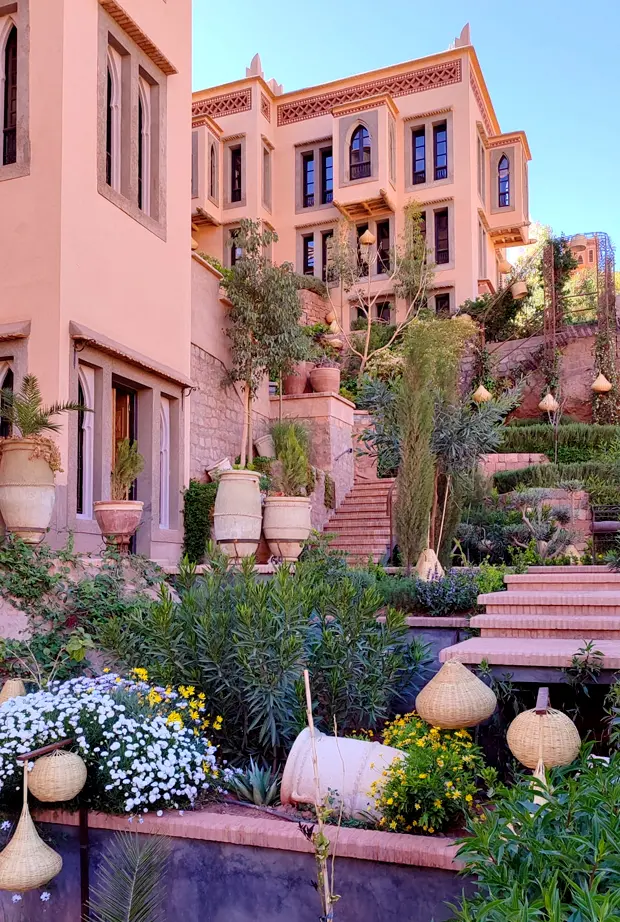 El jardín es uno de los grandes encantos del Eden Boutique Hotel en Dades