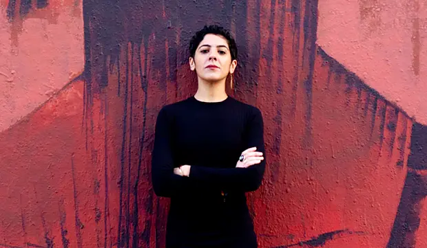 En los últimos años, algunos artistas han decidido rendir tributo a las cheikhats y al aïta desde enfoques muy creativos e innovadores