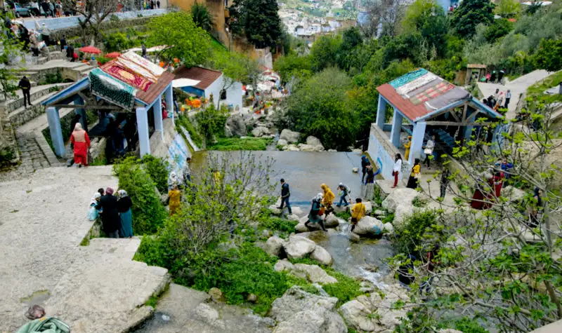 Turismo en Chefchaouen o Chaouen. Ras El Maa
